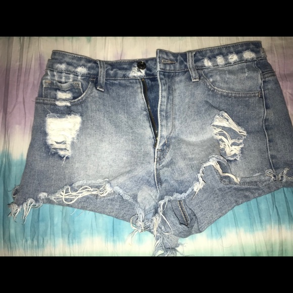 Klique B Jean Shorts - Picture 1 of 3